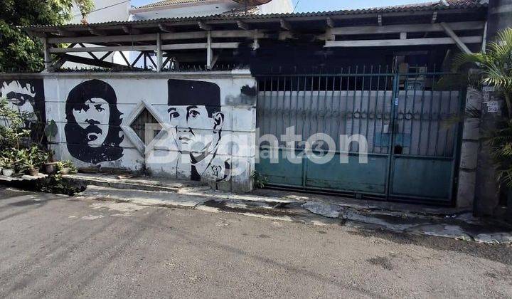 Rumah bangunan dan tanah duri kepa kebon jeruk Jakarta Barat luas tanah 311 m2 dekat tol kebon jeruk tanjung duren hadap selatan nego sampe deal 1