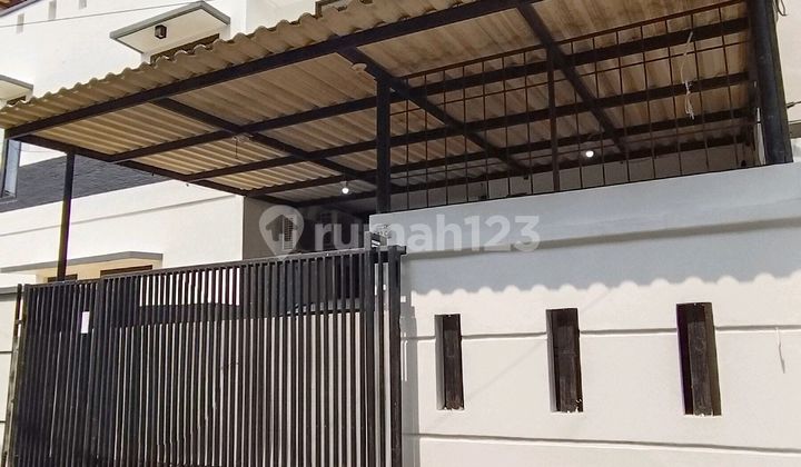 Perumahan Green Ville Jakarta Barat 2 Lantai Ukuran 6 X 15 M2 Hadap Utara Row 2 Mobil Siap Huni Nego Dikit