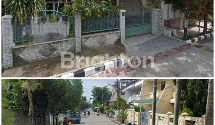 hitung tanah aja perumahan green garden Jakarta Barat rumah dekat jalan utama  row jalan 3 mobil ukuran 10 x 25 m2 kondisi butuh renovasi hadap barat daya. nego sampai deal 1