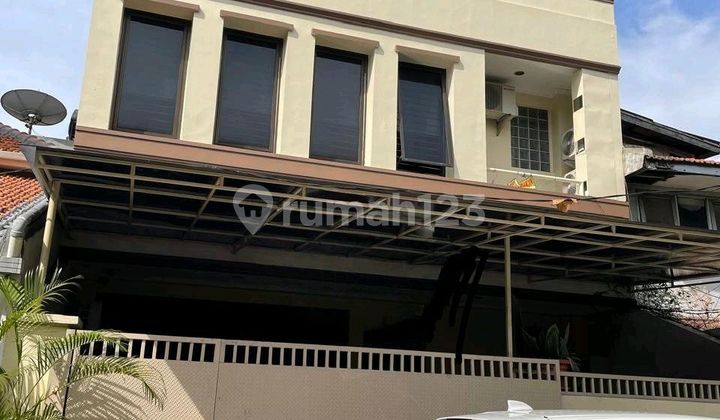 Ruko Gandeng 4 Lantai Petojo Cideng Jakarta Pusat Area Kost-kost An Ukuran 8 X 15 M2 Hadap Timur Row Jalan 2 Mobil Dekat Jalan Raya Utama Ruko Gandeng 4 Lantai Petojo Cideng Jakarta Pusat Area Kost-kost An Ukuran 8 X 15 M2 Hadap Timur Row Jalan 2 Mobil Dekat Jalan Raya Utama