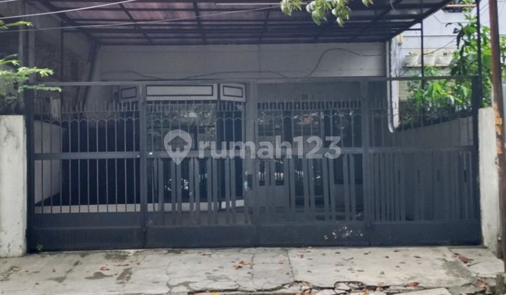 Cocok Buat Usaha, Kost, Hunian Rumah Pinggir Jalan Raya Utama Tanjung Duren Jakarta Barat Row Jalan 2 Mobil Ukuran 5,75 X 30 M2 Carport 2 Mobil Hadap Selatan Harga Nego 2