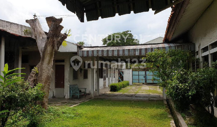 Rumah Tua Di Semarang Barat Jl. Cakrawala Selatan S9148 1