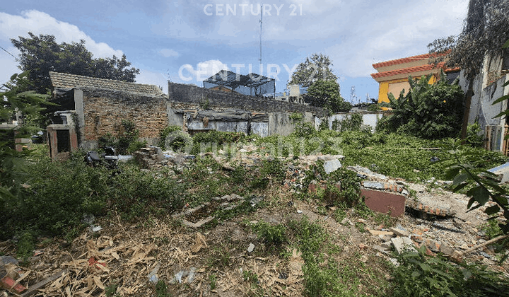 Land Suitable for Business and Residence in Jatinegara S9178