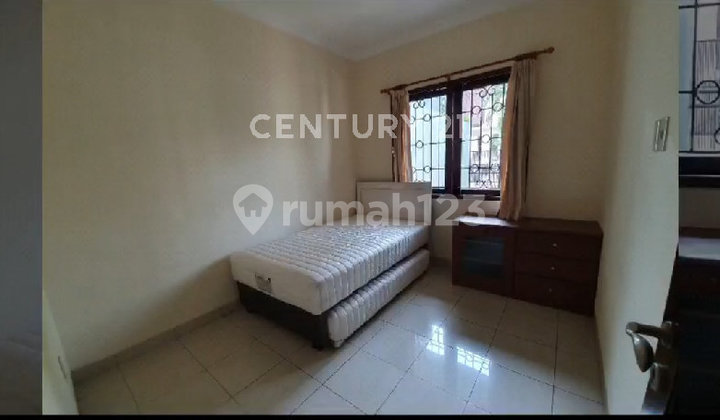 Rumah Pulomas Siap Huni Bebas Banjir Strategis R1716 2