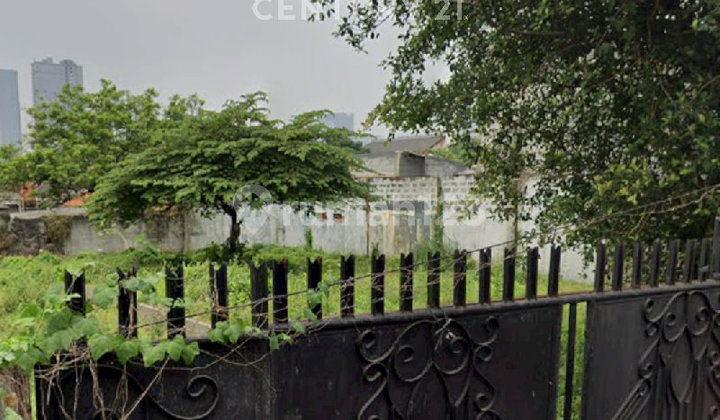 Dijual Cepat Tanah Strategis di Kebayoran Lama