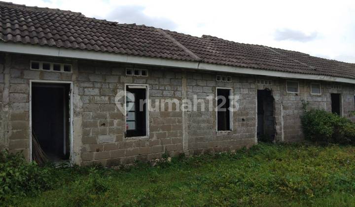 3 Unit Rumah Tua Lokasi Strategis di Jonggol S6581 2