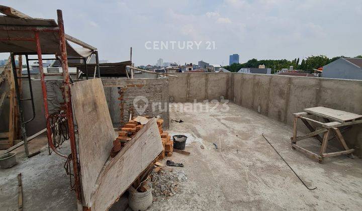 Ruang Usaha 3 Lt Ada Rooftop Pinggir Jalan Di Kelapa Gading R2022 2