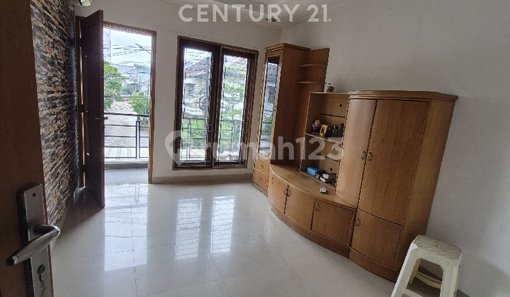 Rumah 2 Lantai di Kelapa Gading Dekat Mall 2