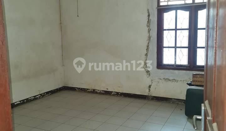 Rumah Tua Lokasi Strategis Dekat Tol di Jati Melati Bekasi S6995 2