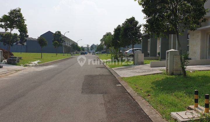 Rumah Cantik Cluster Mahoni Suvarna Sutera Tangerang  2