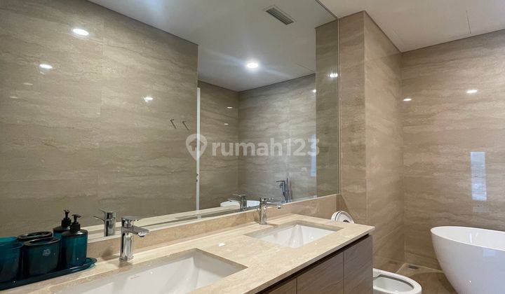 Fully Furnished Apartemen 57 Promenade Thamrin Tipe 3 BR Harga Murah