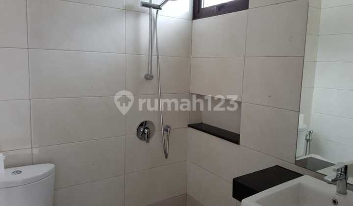 For Rent: J House in Green Lake City, Asia Cluster, Size 8x18 2