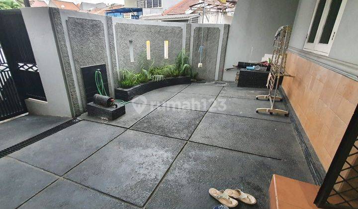 J Disewakan Cepat Rumah Metro Permata 1 7x15 ada 3+1 kamar tidur 2