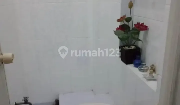 Dijual Rumah di Petamburan Slipi Jakarta Barat Dijual Rumah di Petamburan Slipi Jakarta Barat