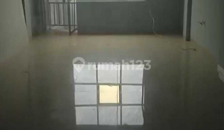 For Rent: Shop House in Duri Kosambi, West Jakarta, Land Area: 116 m² (4x29)