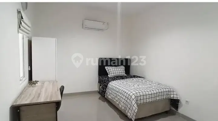 J Jual Cepat Bu Rumah Ada Usaha Kost Lokasi Bagus Lippo Karawaci 2