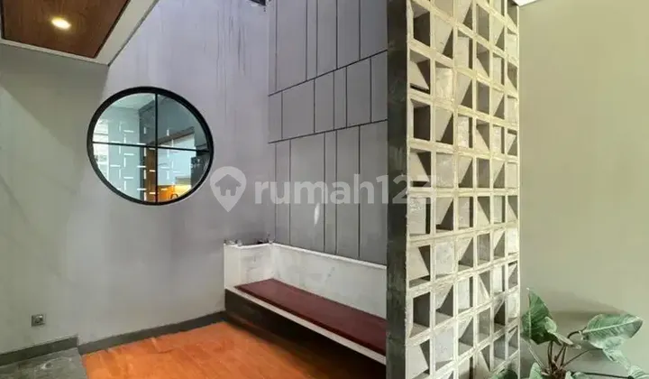 Dijual Rumah Grand View Karawaci Full Renovasi 3 Lantai 2