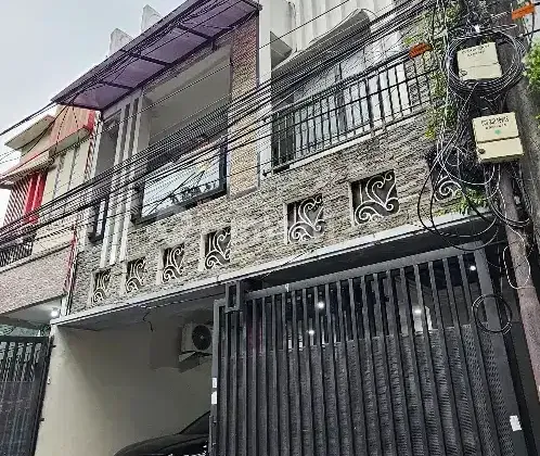 For Sale House Kembangan Free Car. 2