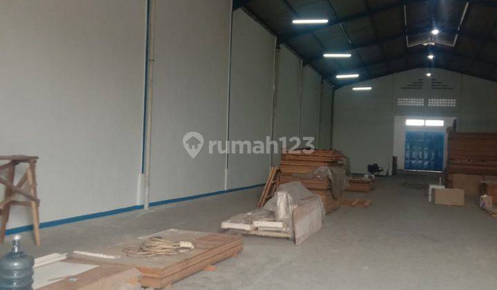 J Disewakan Gudang Hussen Sastra Niaga Tangerang Lt. 1100 M 2