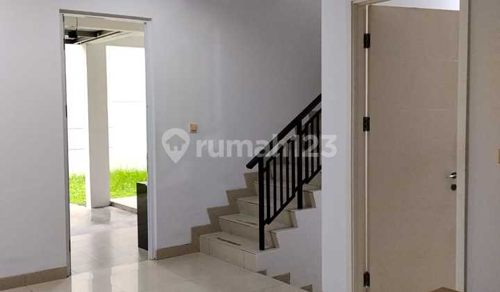 FOR RENT House in Green Lake City, Australia Cluster 1