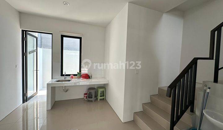 J Di Sewakan Rumah Citra Garden Puri 5x12 Lantai 2 1