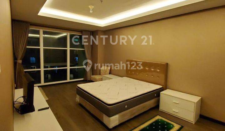 Greenbay Condo Semi Penthouse. 118sqm, 3BR, Fully Furnished. 2