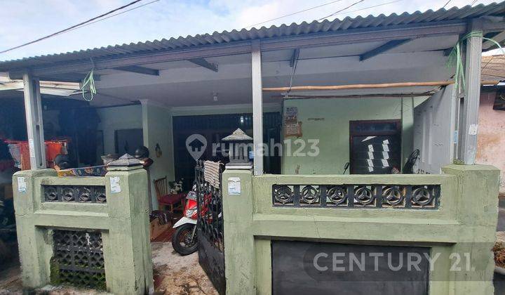 Rumah Utama Dan Kontrakan 4 Pintu Cipadu Tangerang 2