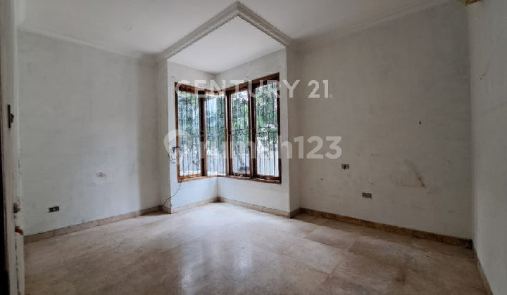 Dijual Cepat Rumah Sunrise Garden, Dekat Jalan Panjang, Jakbar 2