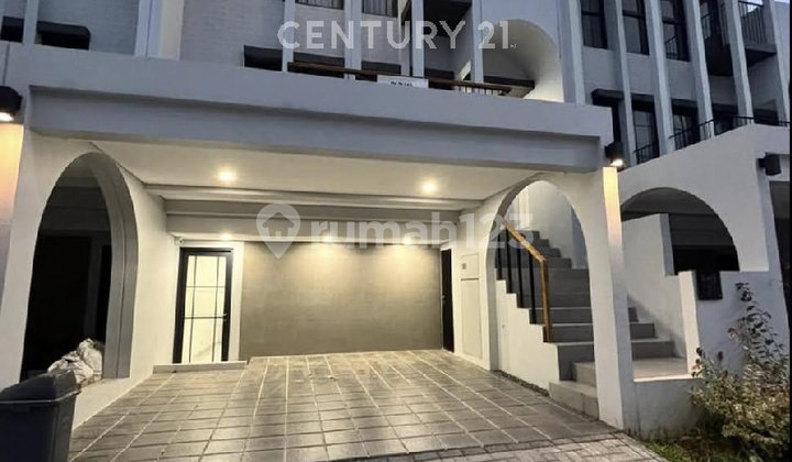 For Rent Beautiful & Luxurious Minimalist House in BSD City Near Aeon Mall