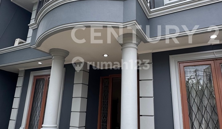 Disewa Rumah Cilandak, Dekat Ke Jalan Raya Fatmawati.