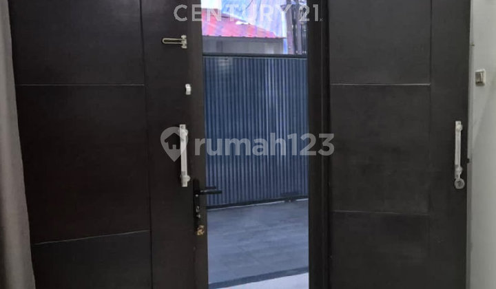 Dijual Rumah Siap Huni Komplek Meruya Ilir, Meruya Utara 2