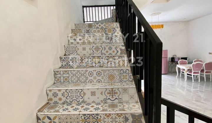 For Sale House on Cilangkap Main Road (All Grade 1 Materials) 2