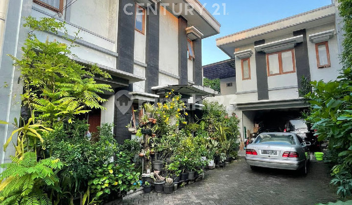 Rumah Pinggir Jalan Raya Kemang Selatan, Cilandak Timur.