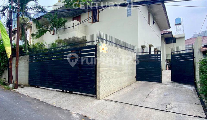 For Sale: House Just 250 Meters From Citos Cilandak. Ideal for Boarding House. For Sale: House Just 250 Meters From Citos Cilandak. Ideal for Boarding House.