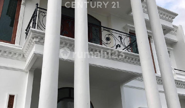 Dijual Rumah Mewah Pinggir Jalan Besar Bambu Apus, Jakarta Timur