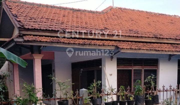 Rumah Depan Jalan Pantura Margadana Kota Tegal 1