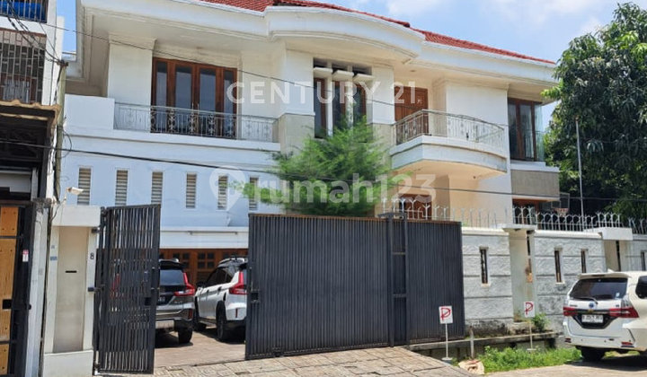 Dijual Cepat Rumah Sunrise Garden, Dekat Jalan Panjang, Jakbar Dijual Cepat Rumah Sunrise Garden, Dekat Jalan Panjang, Jakbar