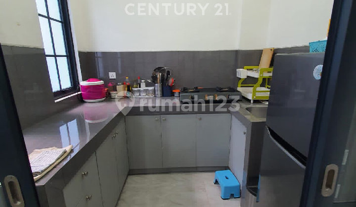 Dijual Rumah 3 Lantai Lavon 2 Swancity Cluster Montana, Tangerang 2