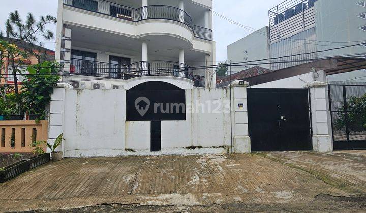 Dijual Rumah Kost Good Investment Kamar Semua Full Terisi, Griya Loka Bsd. Ylefb 1