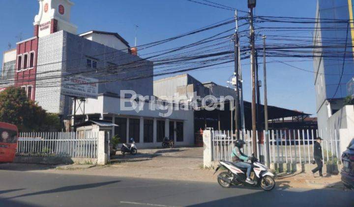 TANAH DAN BANGUNAN LOKASI SANGAT STRATEGIS DI JALAN UTAMA PAHLAWAN REVOLUSI PONDOK BAMBU 2