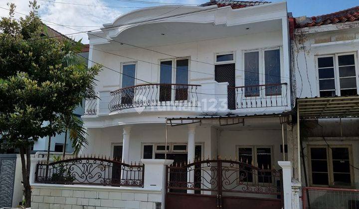 Dijual Rumah 2 Lantai SHM di Dharmahusada Mas Surabaya 1