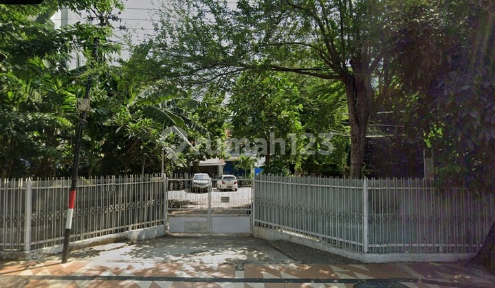 Dijual Rumah Pusat Kota di Nol Jalan Embong Malang Surabaya 1