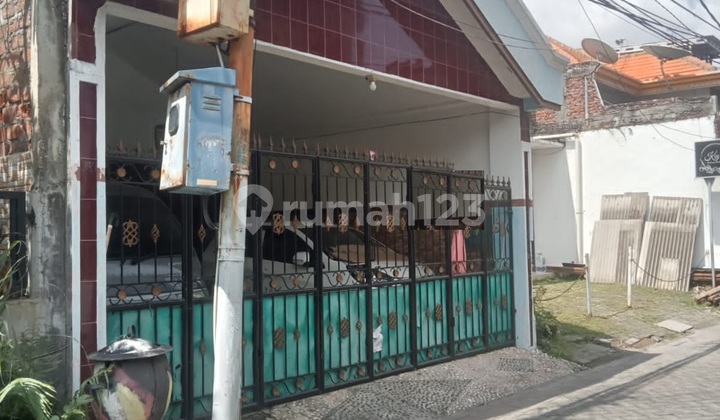 Dijual Rumah SHM di Jl Gumuk Porong Surabaya 1