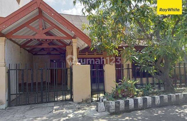 Dijual Rumah di Jalan Ikan Sepat Perak Surabaya 1