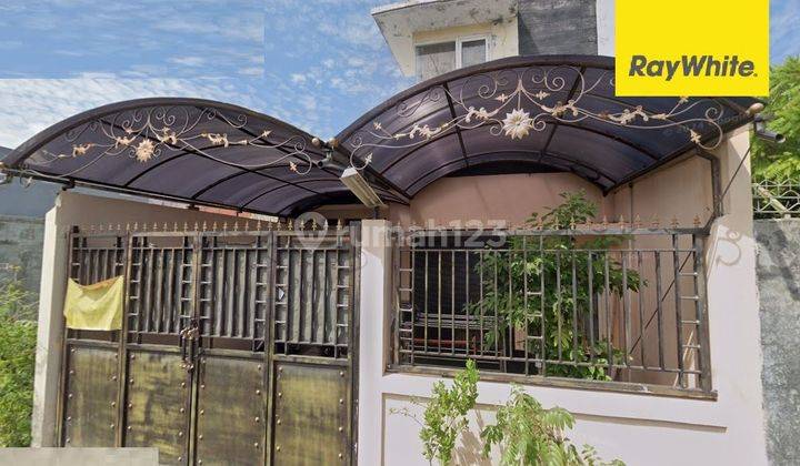 Dijual Rumah 2 Lantai SHM di Jalan Setro Tambaksari Surabaya 1