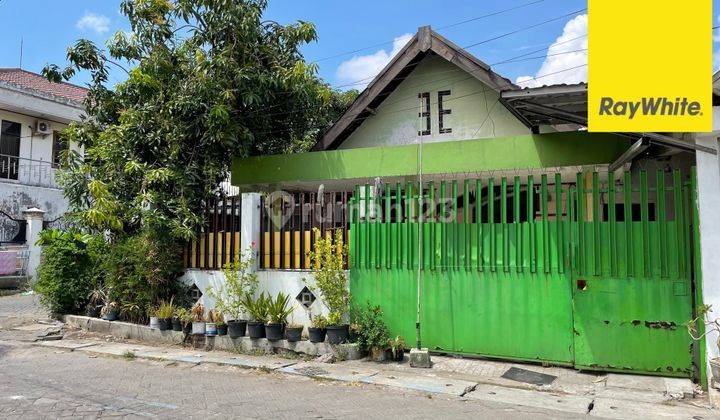 Dijual Rumah di Jalan Dukuh Kupang Barat Surabaya 1