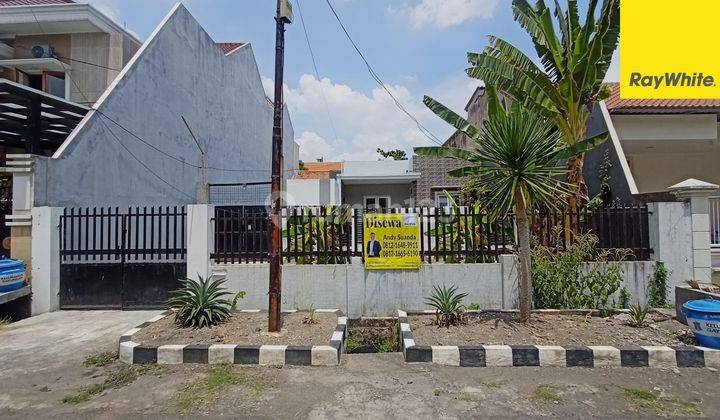 Disewakan Rumah di Gayungsari Barat Surabaya 1