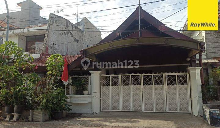 Dijual Rumah 2 Lantai di Barata Jaya Gubeng Surabaya 1