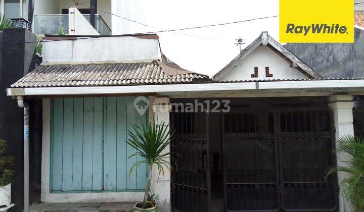 Dijual Rumah SHM di Petemon Sidomulyo Surabaya Pusat 1