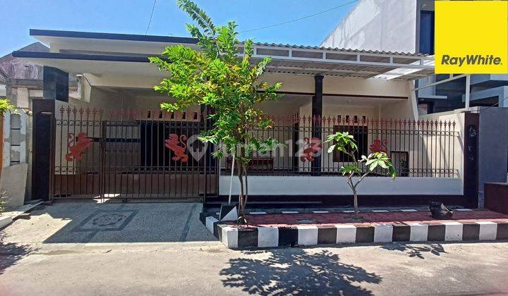 Disewakan Rumah di Rungkut Asri Barat Surabaya 1